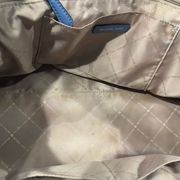 Used Michael Kors blue duffle travel bag - Picture 15 of 16